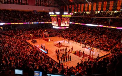Gopher WBB announce advance sellout for Iowa and Caitlin Clark